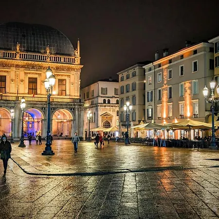 I Lecci By Al * Brescia